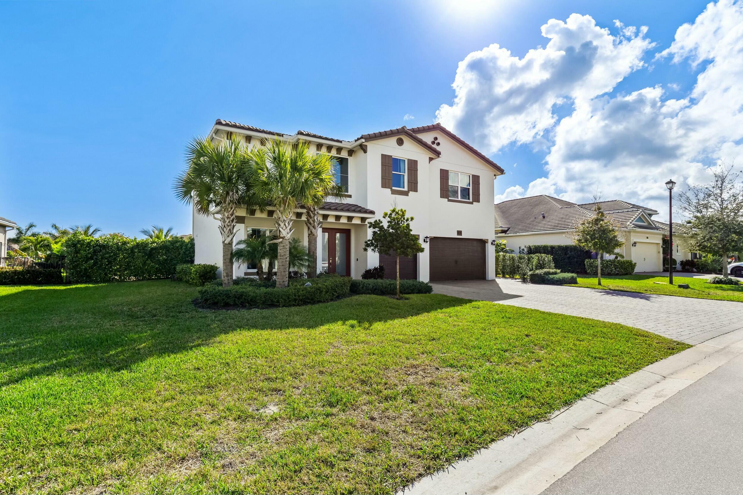 Property Photo:  1391 NE Langford Lane  FL 34957 