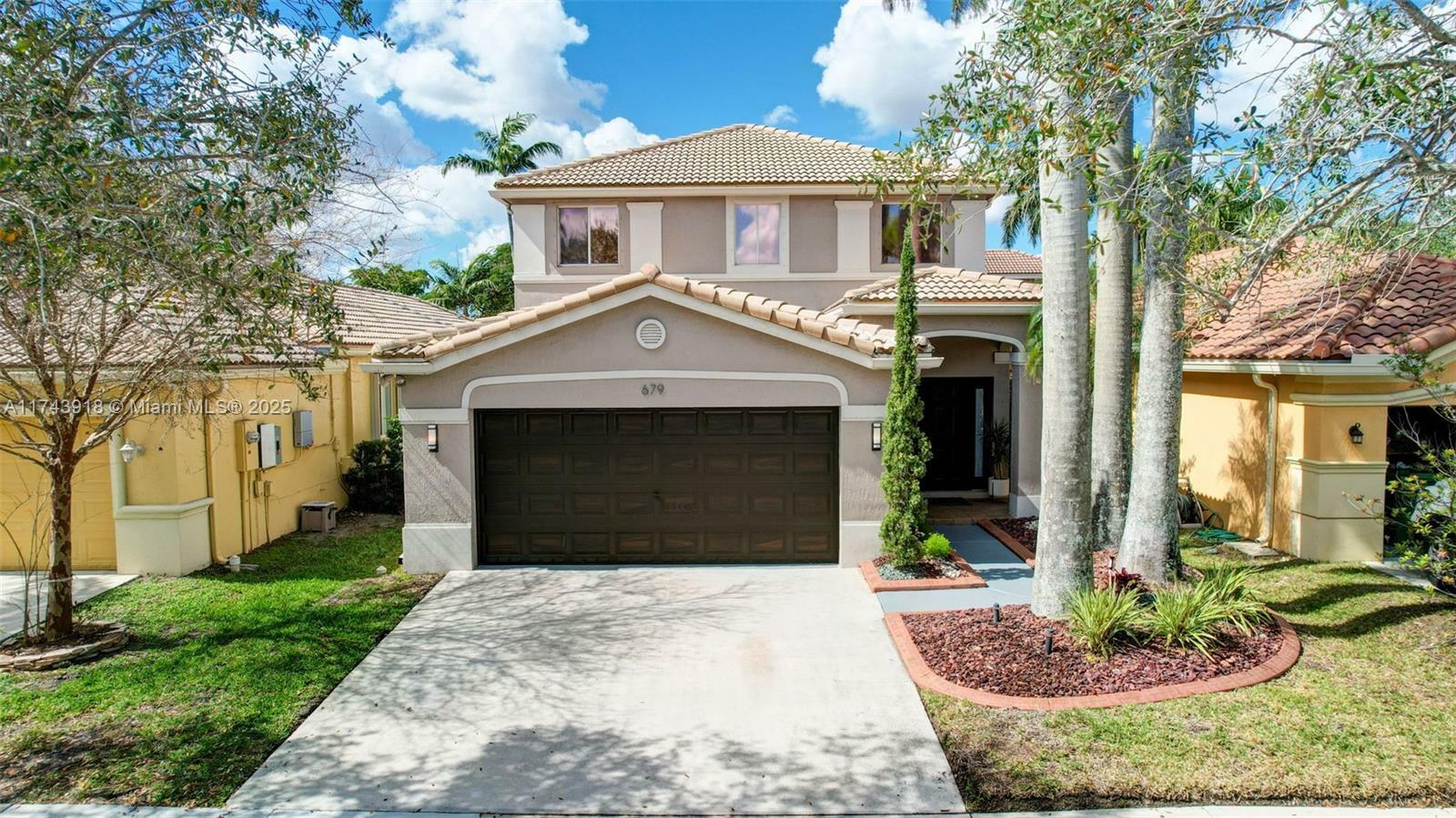 679 Conservation Dr  Weston FL 33327 photo