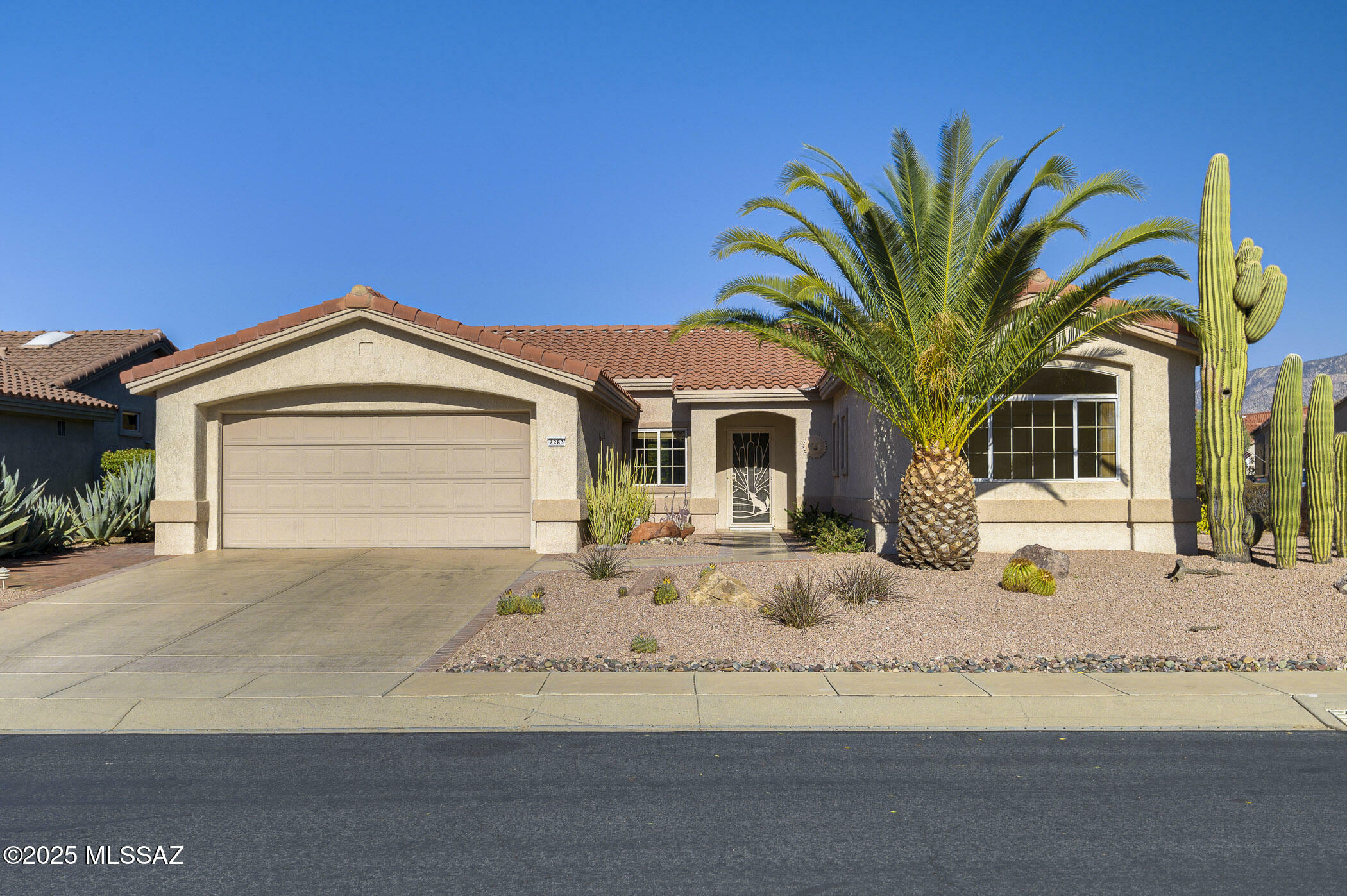 Property Photo: 2283 E Buster Mountain Drive AZ 85755
