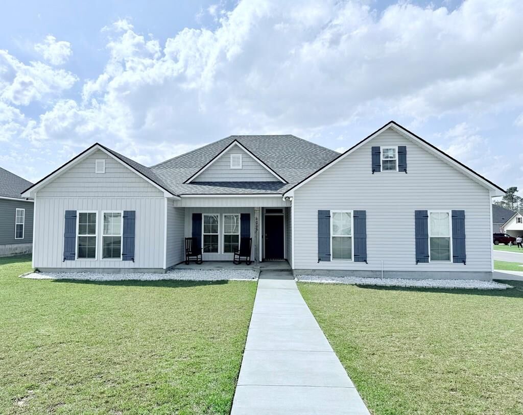 Property Photo:  4005 Medieval Court  GA 31605 
