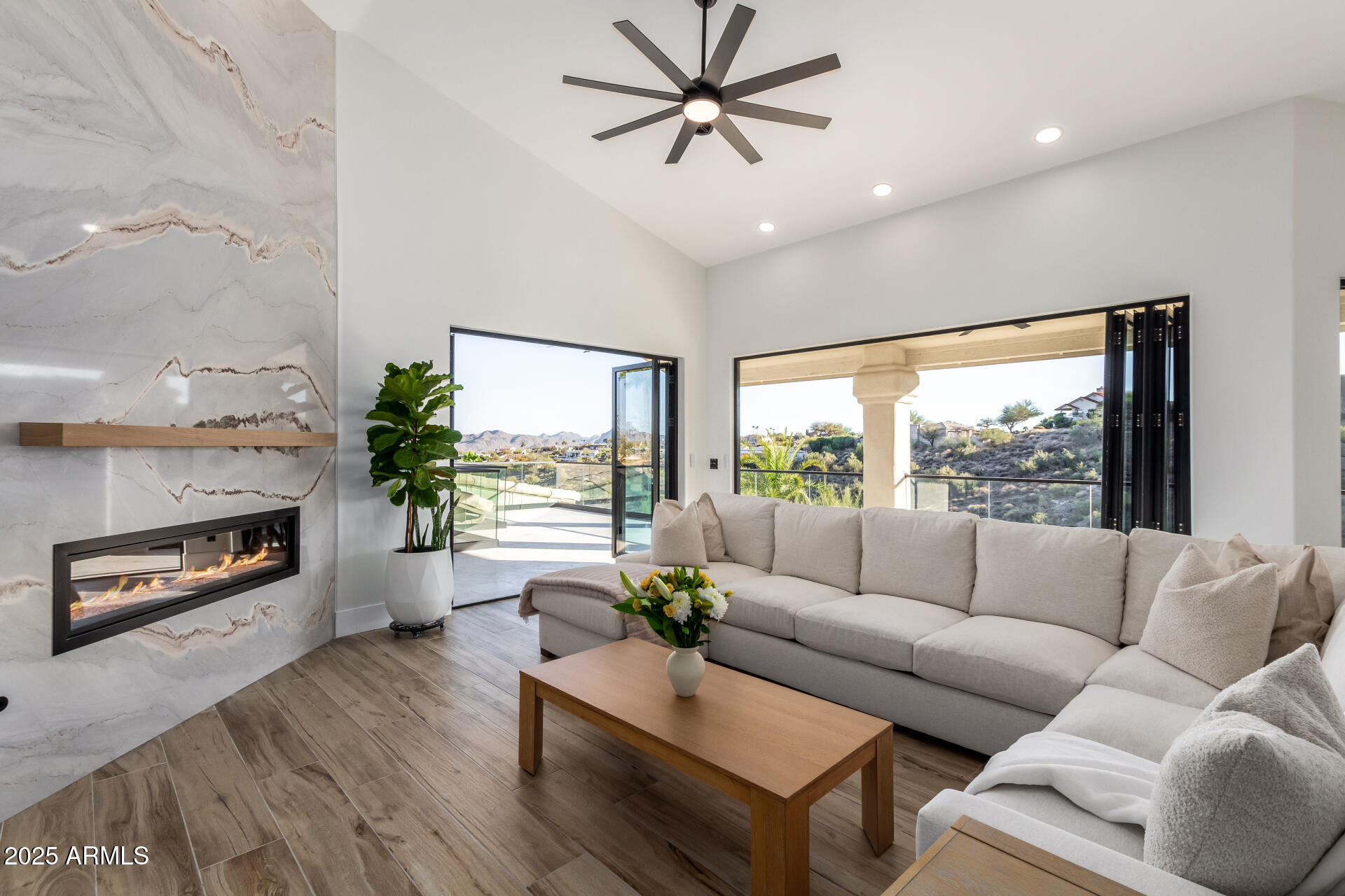 Property Photo: 15747 E Greystone Drive AZ 85268
