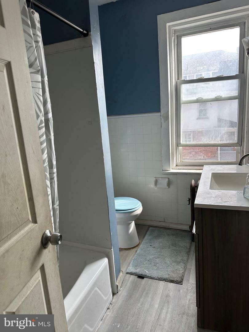 Property Photo:  1428 W State Street  NJ 08618 