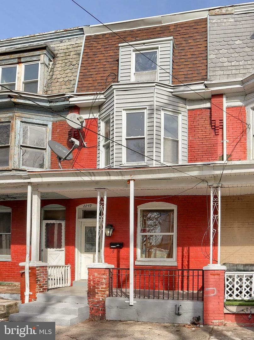 Property Photo:  2249 Jefferson Street  PA 17110 