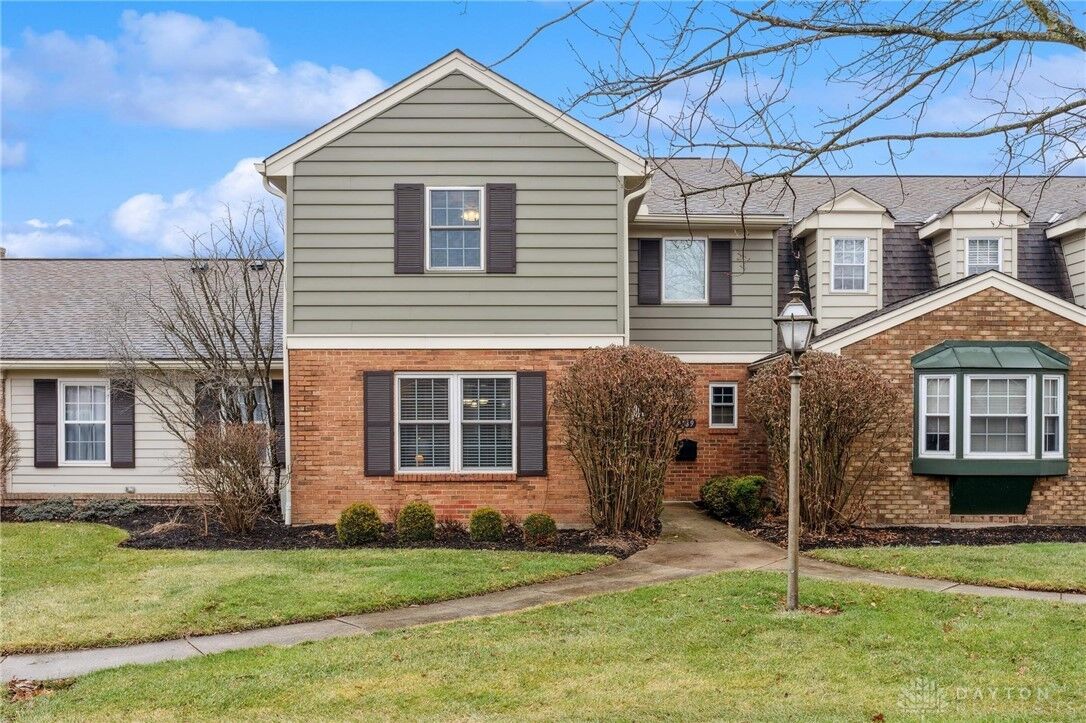 Property Photo:  7789 Thomas Jefferson Lane  OH 45459 