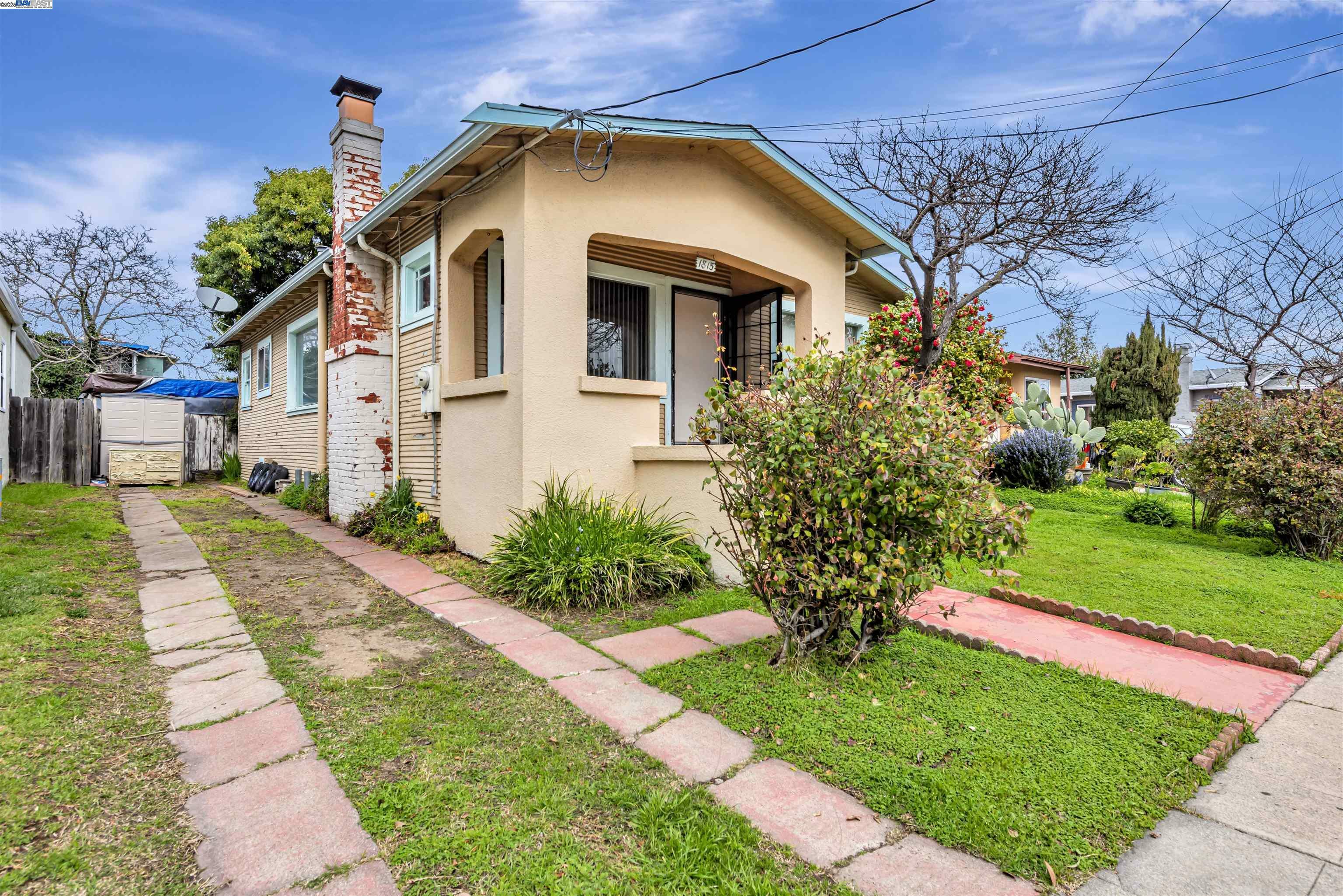 Property Photo:  1815 104th Avenue  CA 94603 