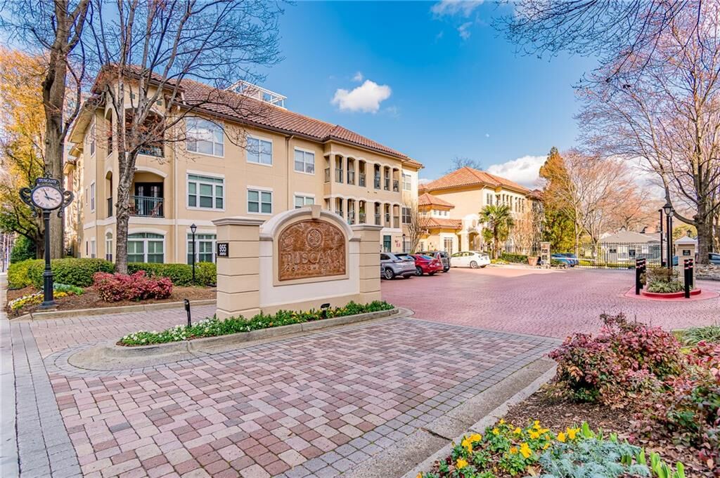 Property Photo:  955 Juniper Street NE 2229  GA 30309 