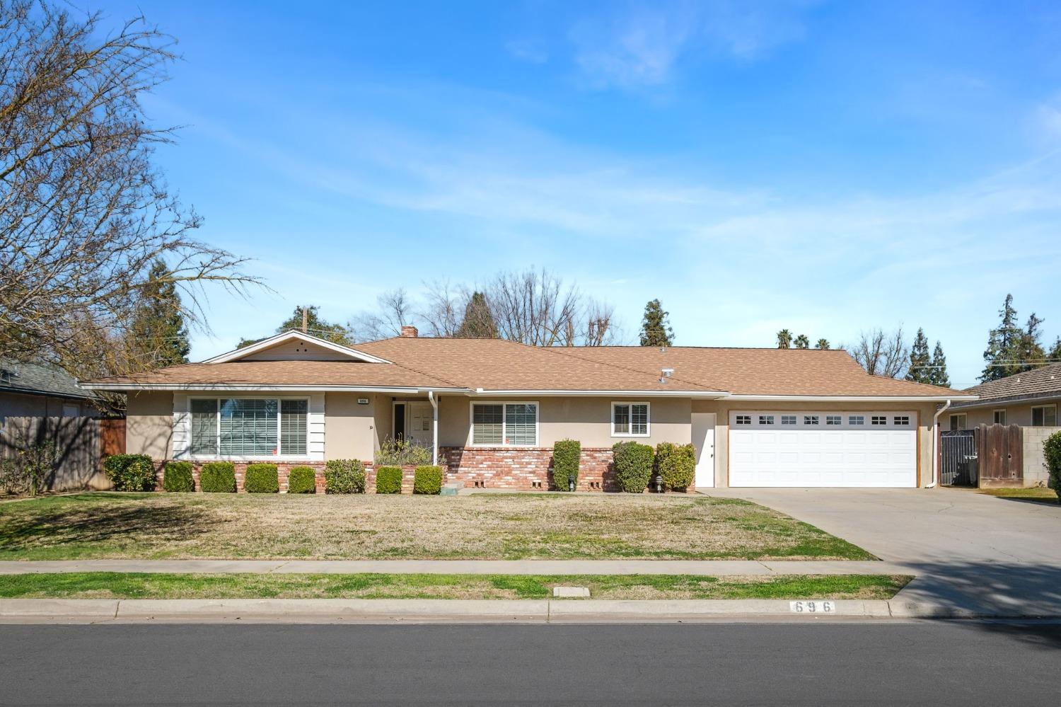 696 W Celeste Avenue  Fresno CA 93704 photo