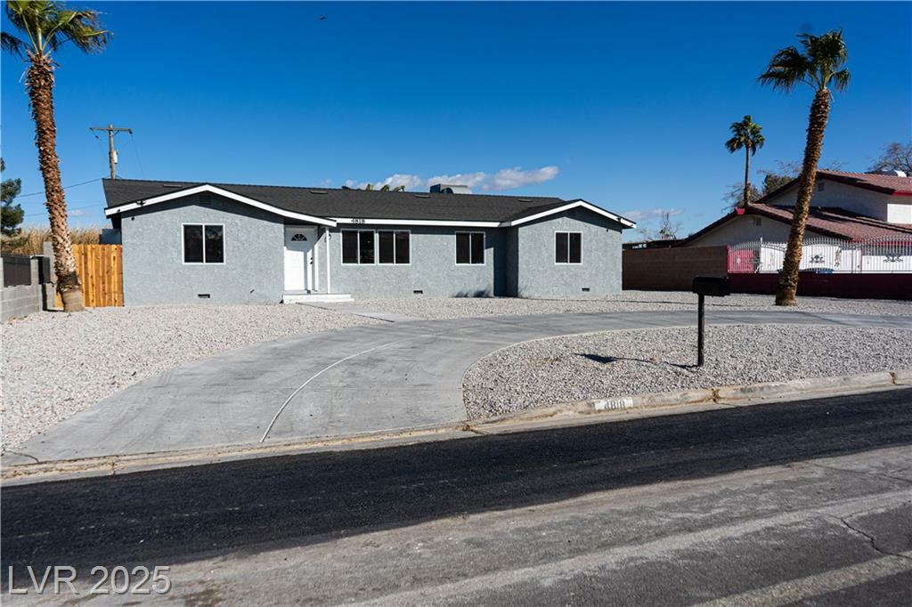 Property Photo: 4818 East Monroe Avenue NV 89110