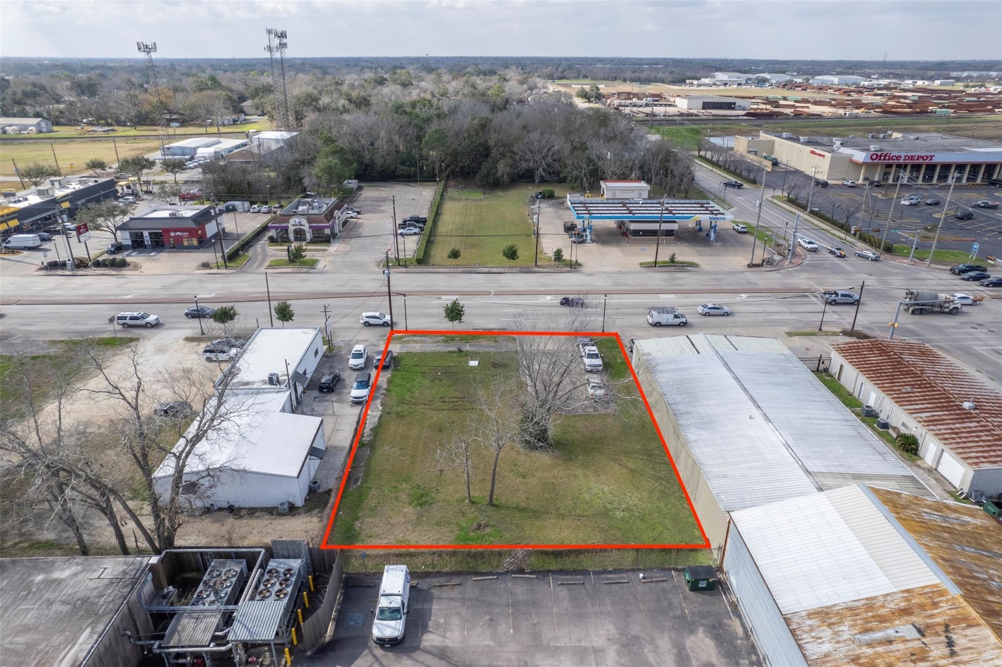 Property Photo:  2107 N Main Street  TX 77581 