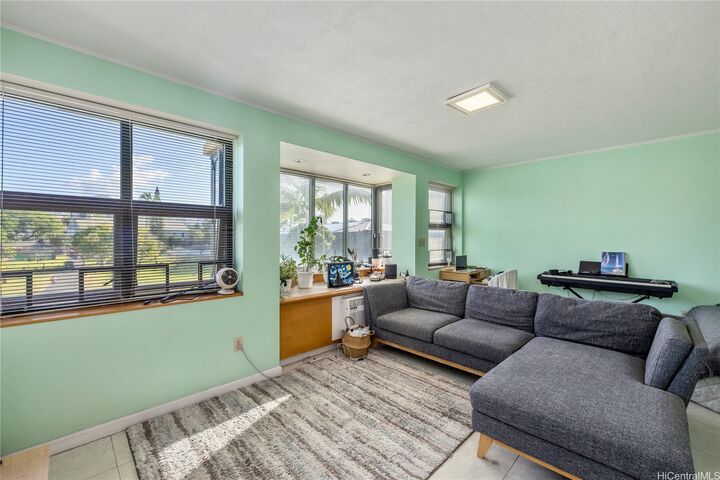 545 Queen Street 334  Honolulu HI 96813 photo