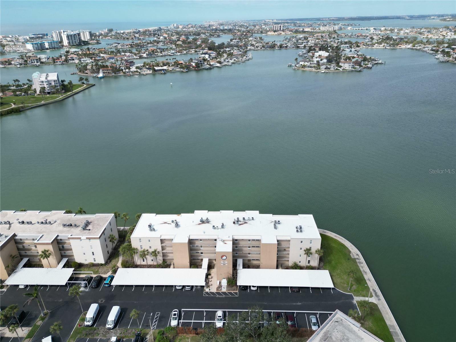 Property Photo: 7910 Sun Island Drive S 305 FL 33707