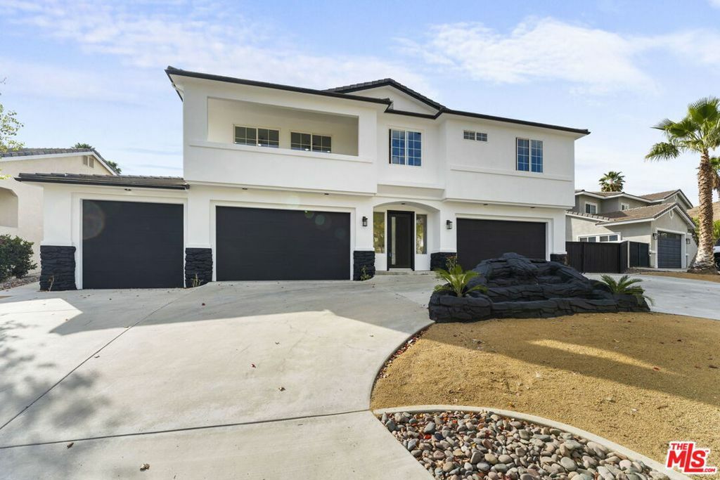 Property Photo:  29781 Smugglers Point Drive  CA 92587 