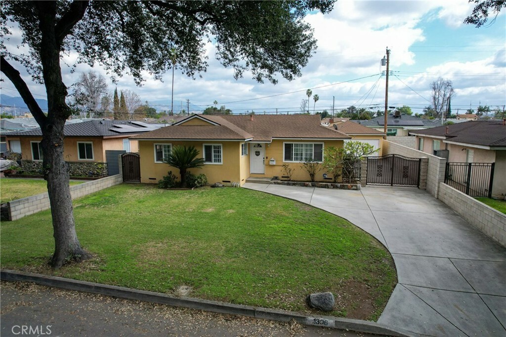 Property Photo:  1306 N Eastbury Avenue  CA 91722 