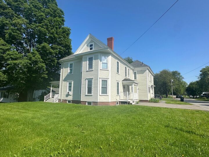98 Fountain Street  Bangor ME 04401 photo