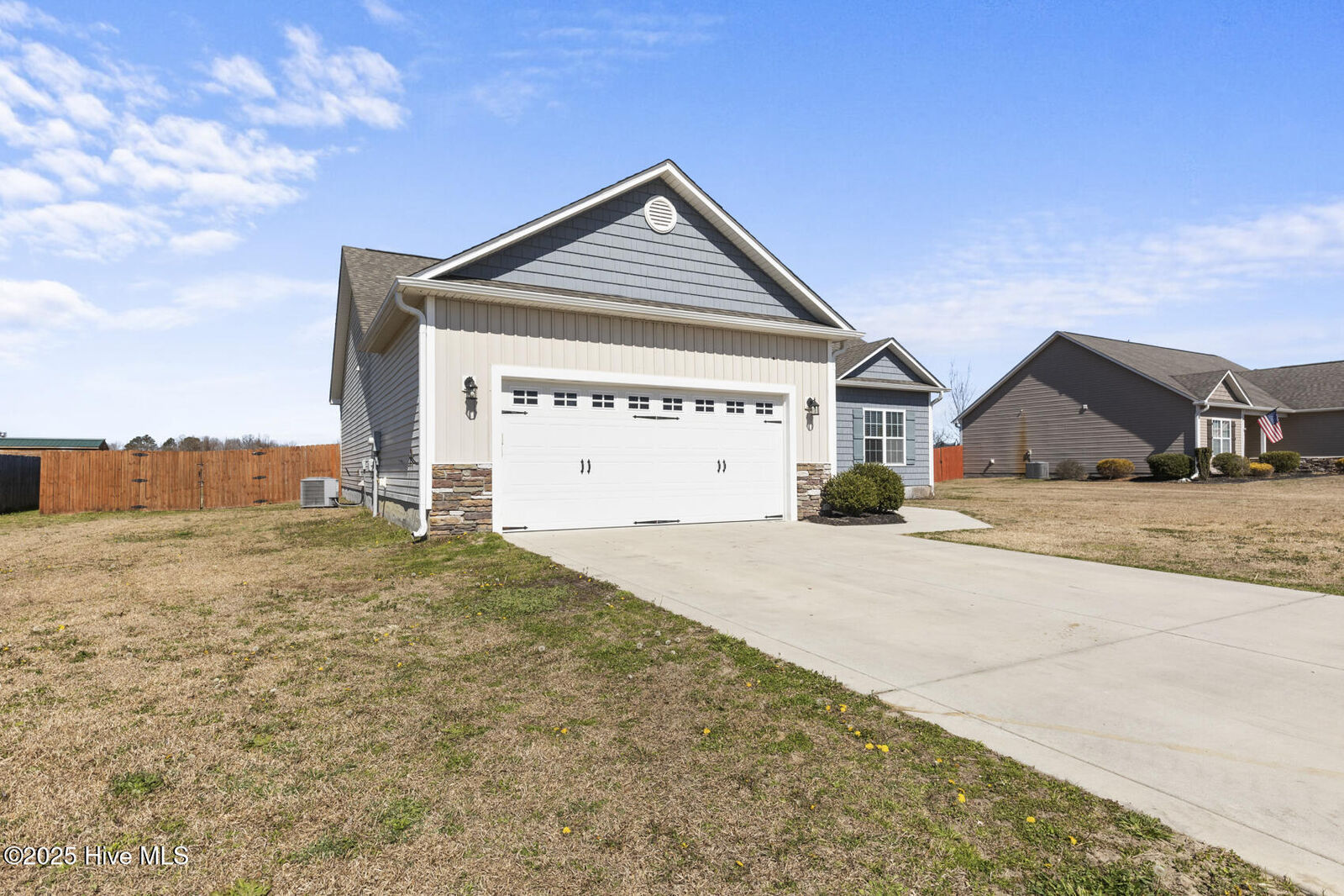 Property Photo: 204 Classy Court NC 28574
