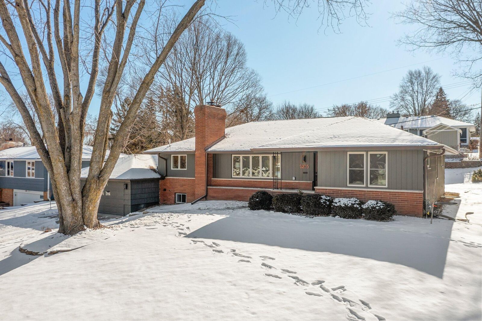 Property Photo: 5205 W 61st Street MN 55436