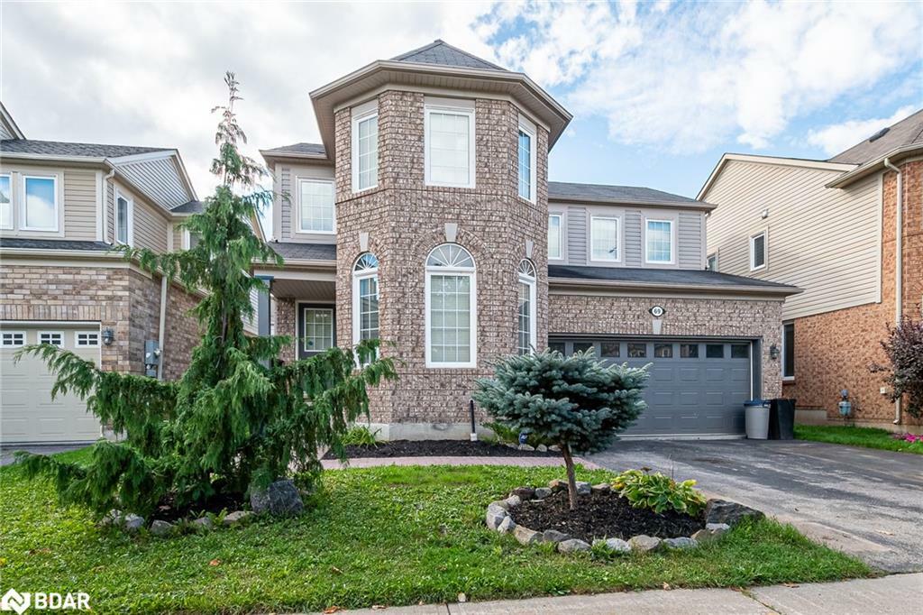 69 Kidd Crescent  New Tecumseth ON L9R 0C8 photo