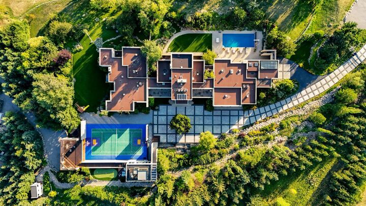 Photo de la propriété:  25102 Lower Springbank Road  AB T3Z 3J9