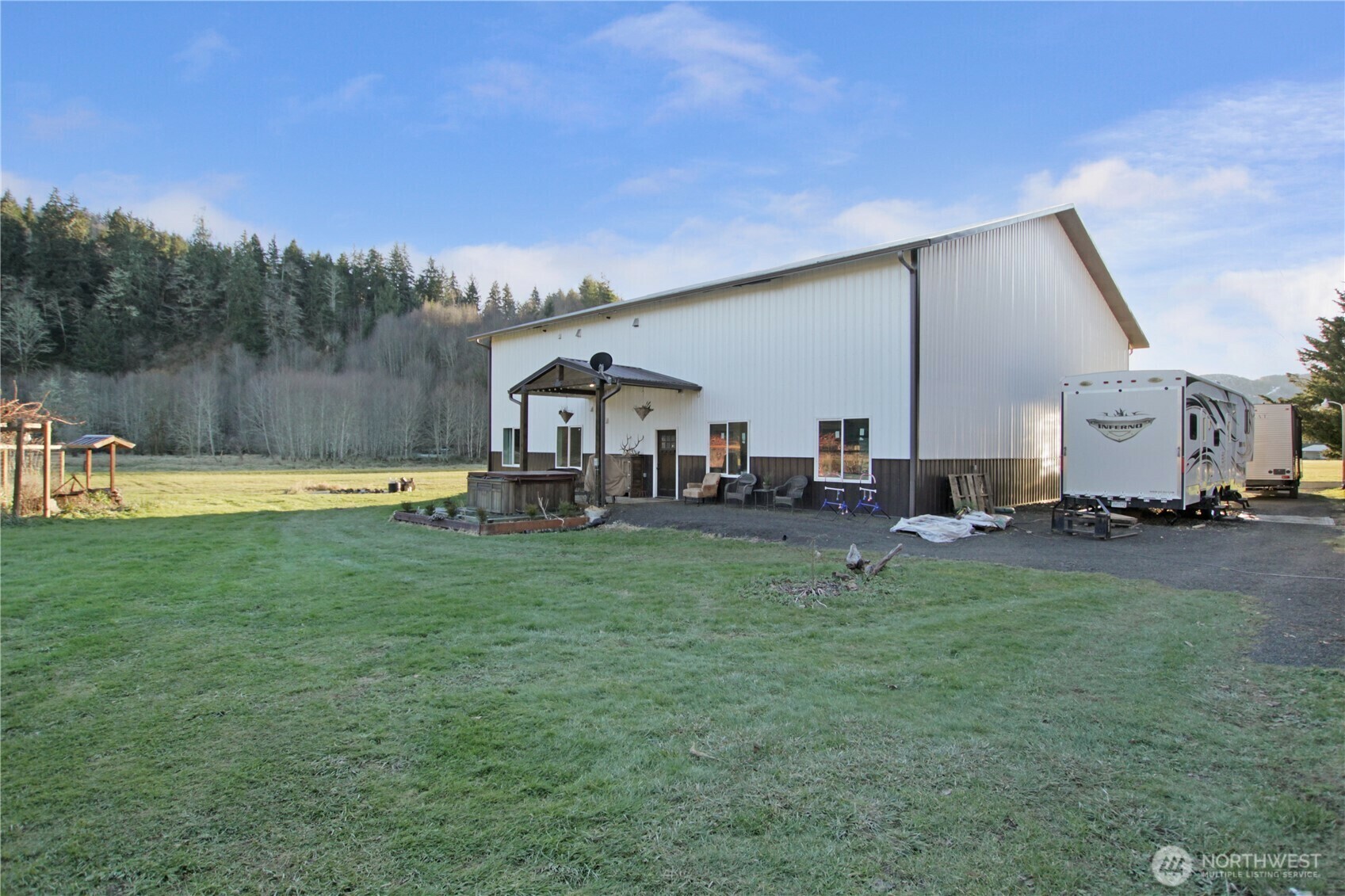 Property Photo:  314 E Valley Road  WA 98647 