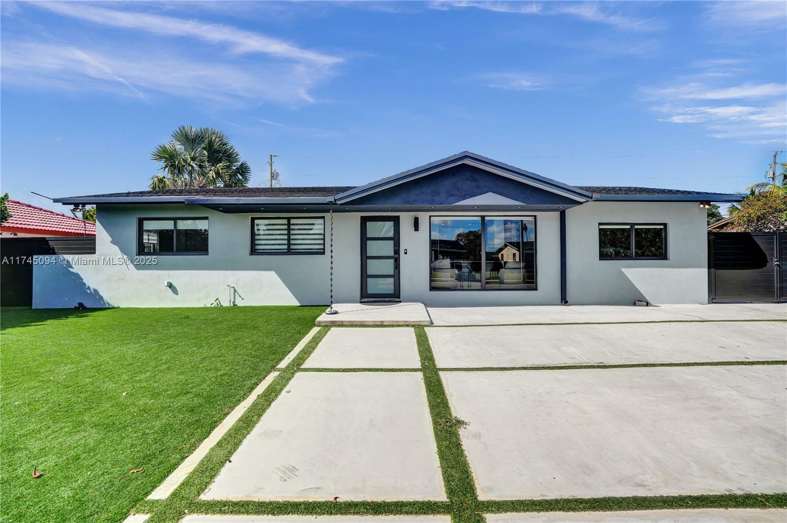Property Photo: 17100 SW 120th Ct FL 33177