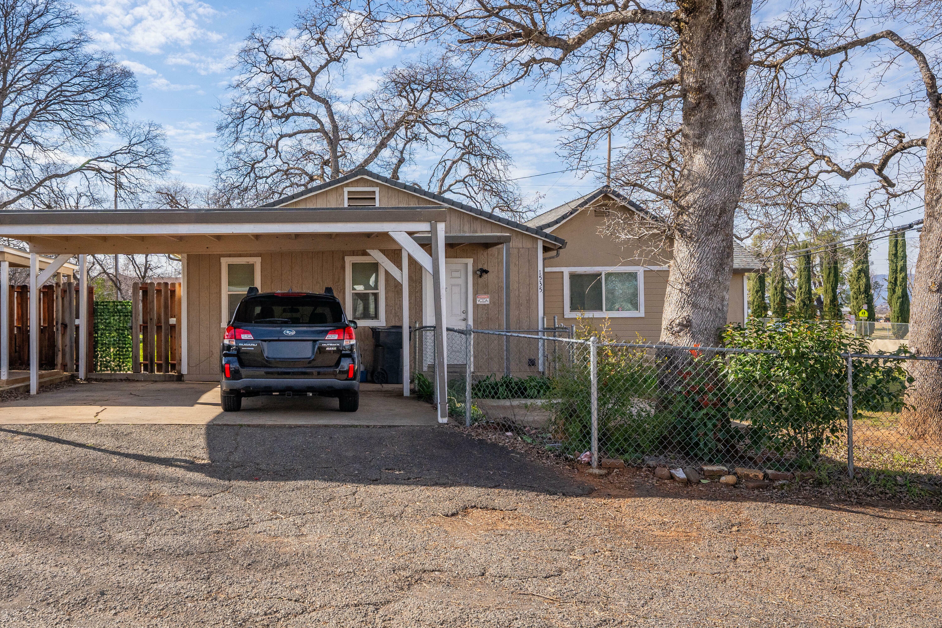 1535 E Cypress Avenue  Redding CA 96002 photo