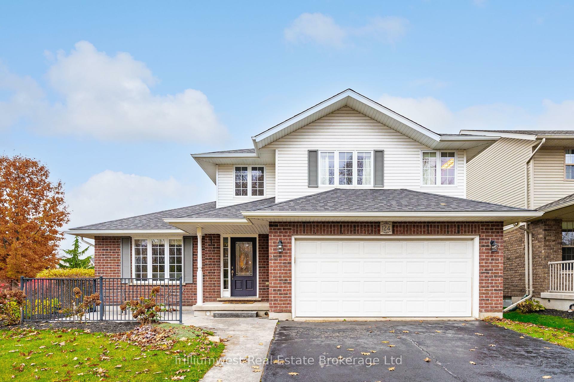 Property Photo: 124 Keating Drive ON N0B 1S0