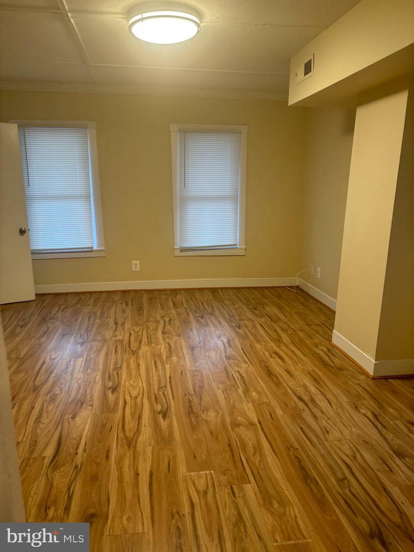 Property Photo:  20 E Pall Mall Street 1A  VA 22601 