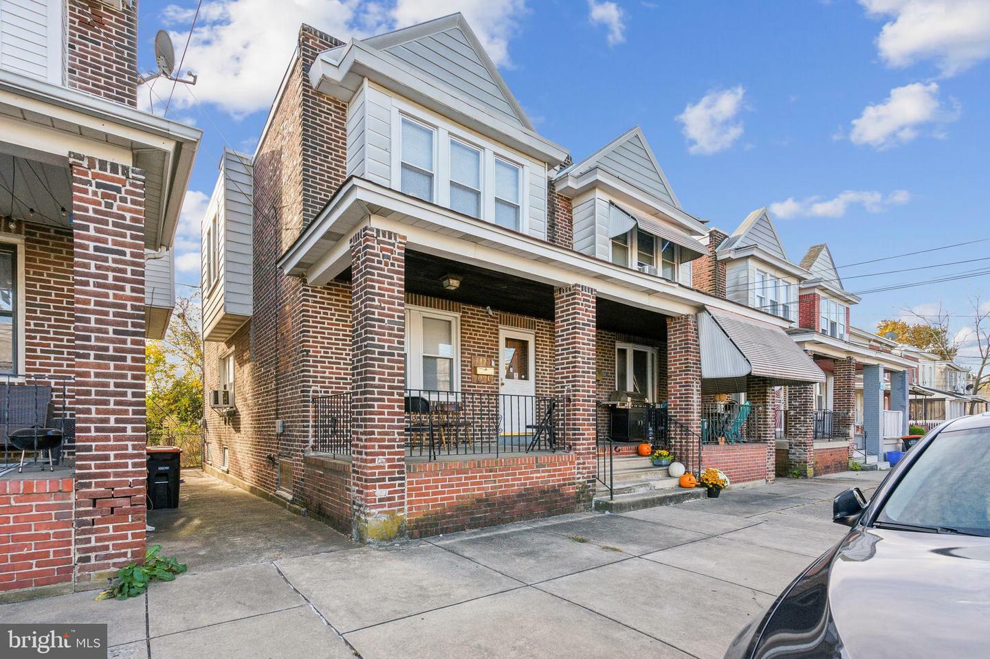 Property Photo:  2839 W 6th Street  PA 19013 