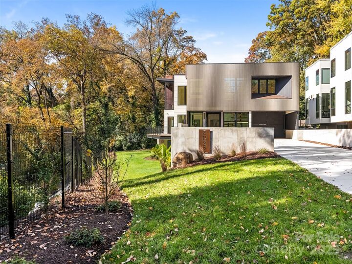 2832 Arcadia Avenue  Charlotte NC 28209 photo