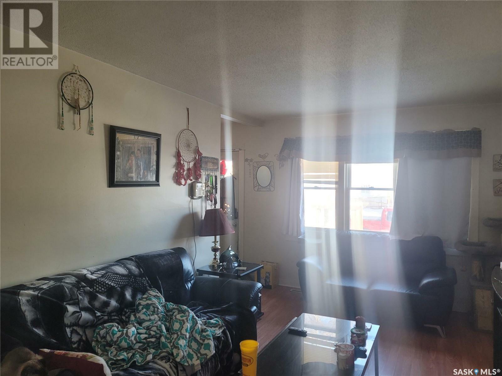 Property Photo: 1032 Retallack Street SK S4T 2H3