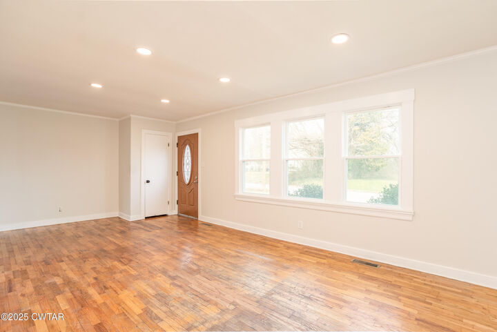 Property Photo:  850 Lane Avenue  TN 38301 