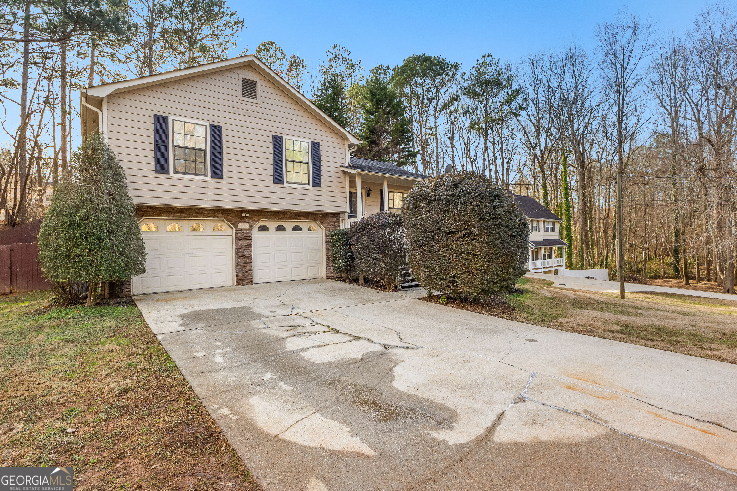 Property Photo:  3879 Daylily Way  GA 30135 