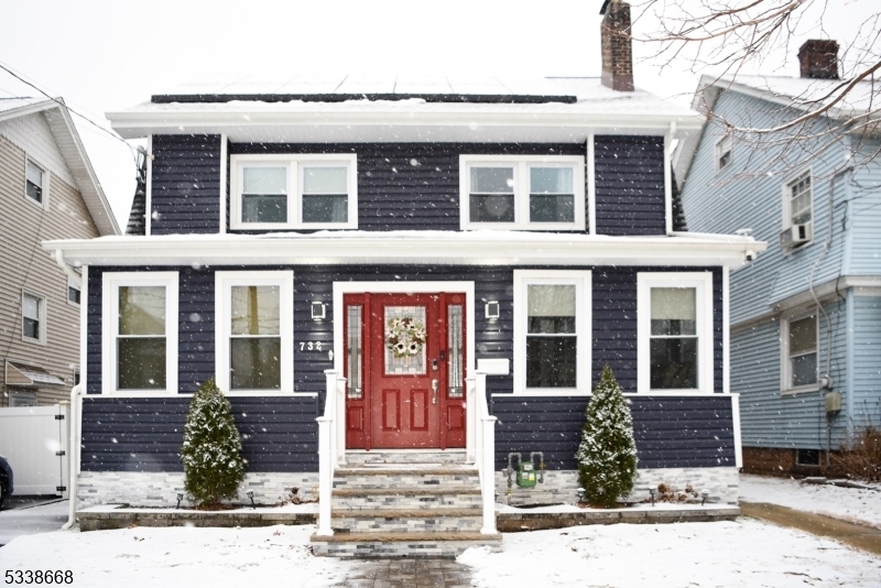 732 34magie Ave  Elizabeth City NJ 07208 photo