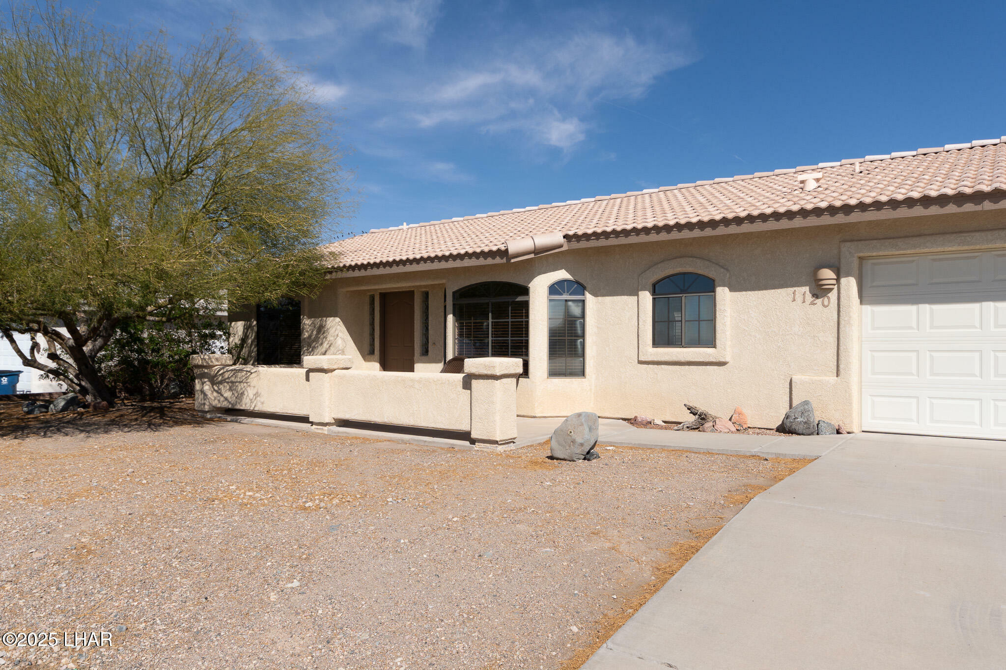 Property Photo:  1120 Shorewood Ct  AZ 86403 