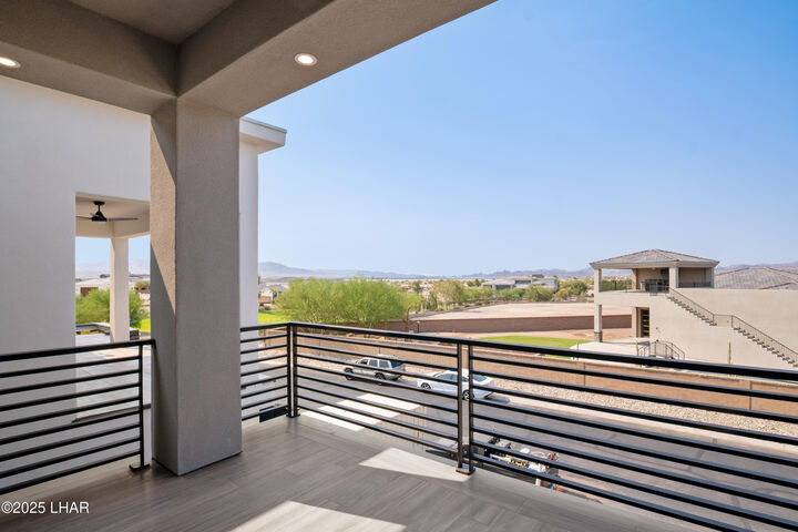 Property Photo:  805 Malibu Dr  AZ 86403 