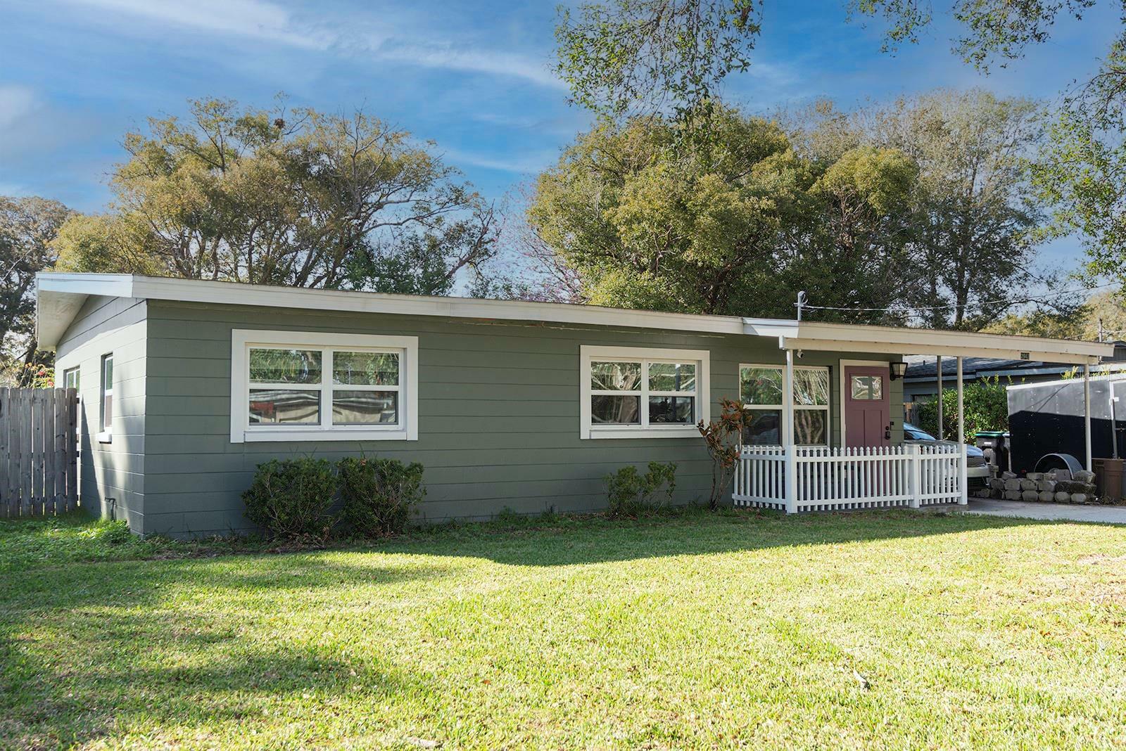 Property Photo:  2942 Condel Drive  FL 32812 