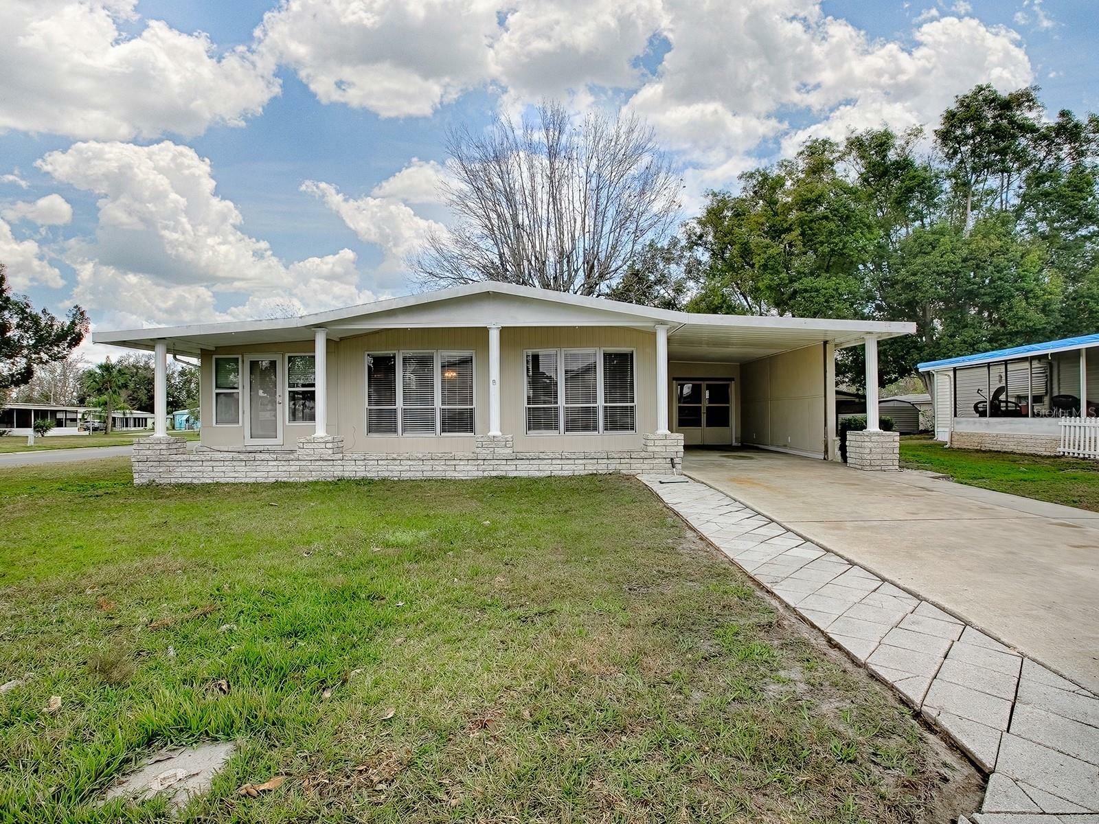 Property Photo:  1237 Elkhart Circle  FL 32778 