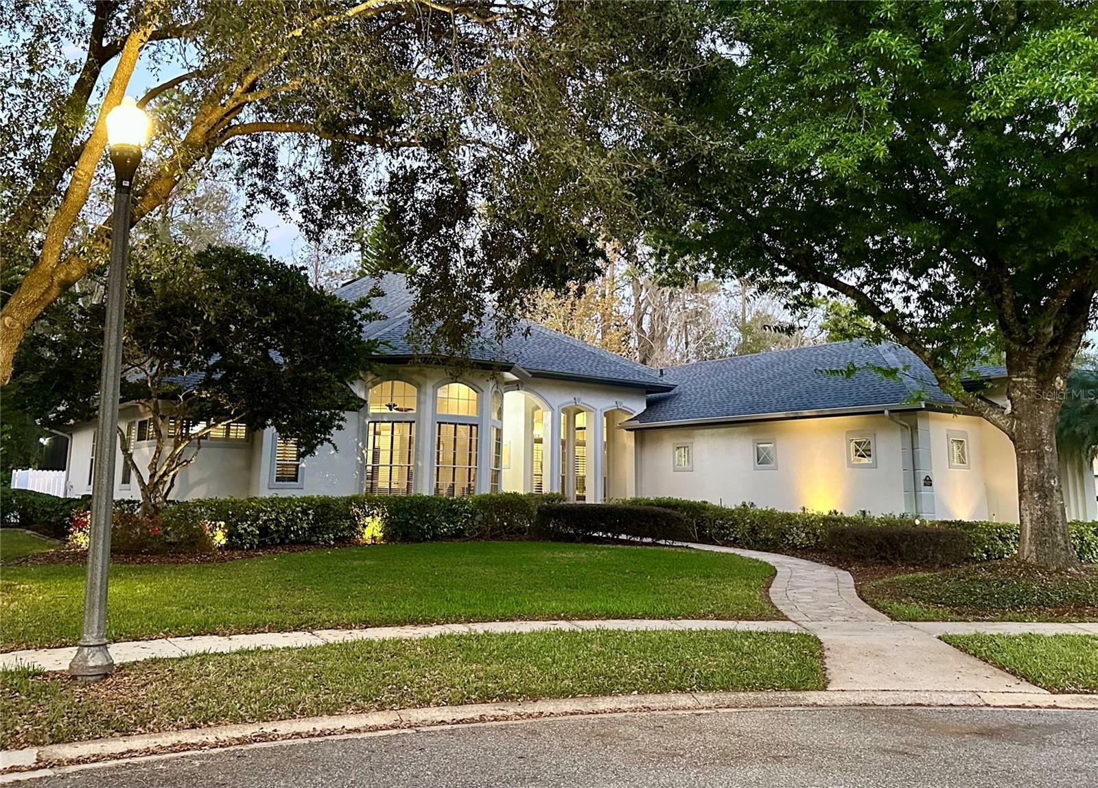 Property Photo:  711 Ironwood Court  FL 32708 