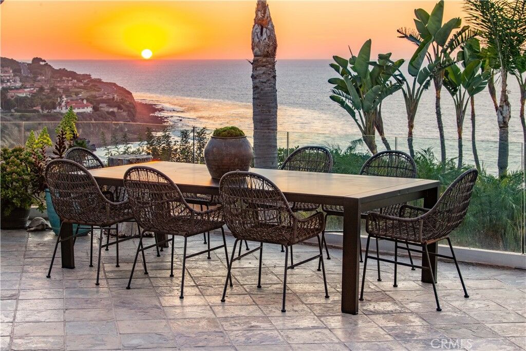 Property Photo:  631 Paseo De La Playa  CA 90277 