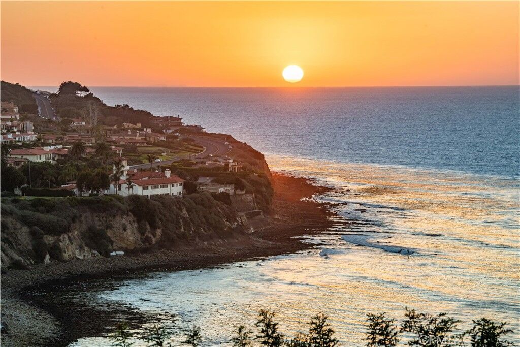 Property Photo:  631 Paseo De La Playa  CA 90277 