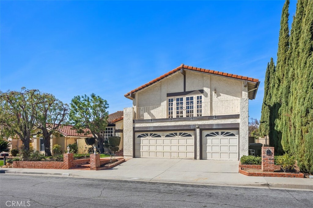 Property Photo:  6811 E Kentucky Avenue  CA 92807 