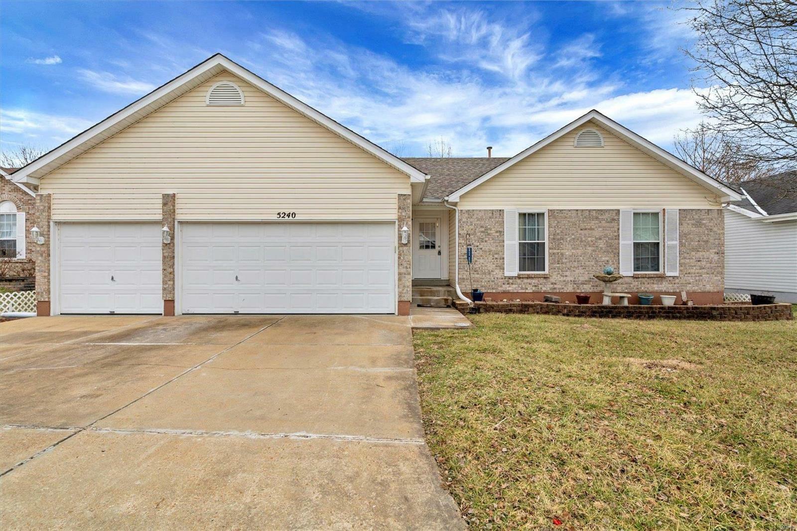 Property Photo: 5240 Seasonbrooks Lane MO 63052