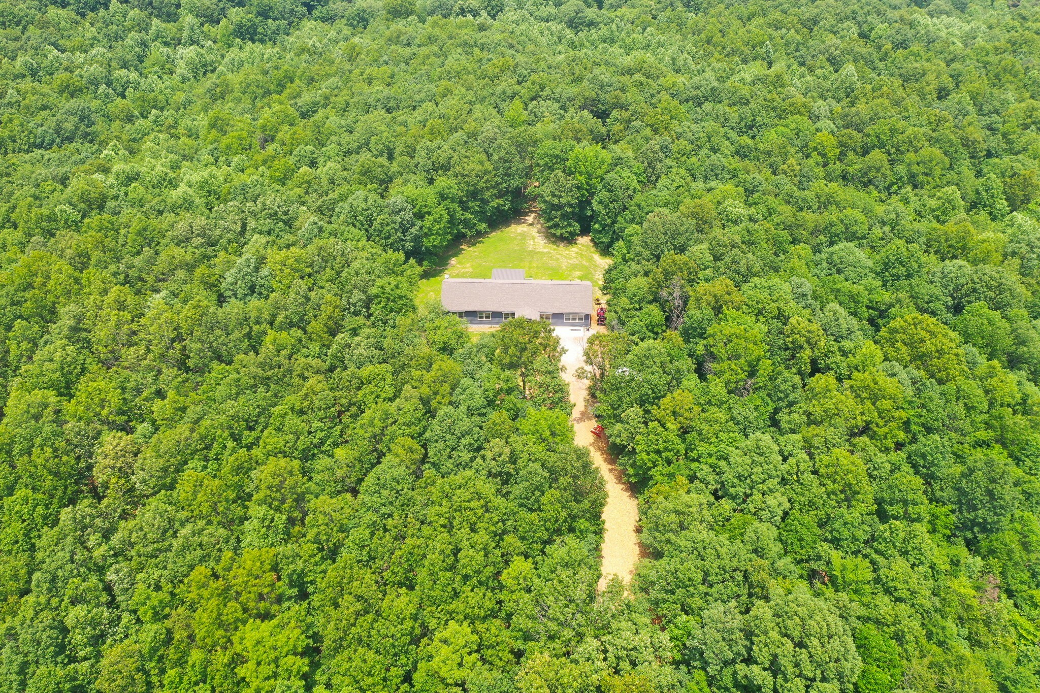 Property Photo: 212 Skyline Rdg TN 37058