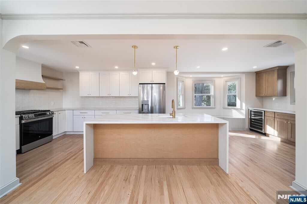 Property Photo: 232 Walthery Avenue NJ 07450