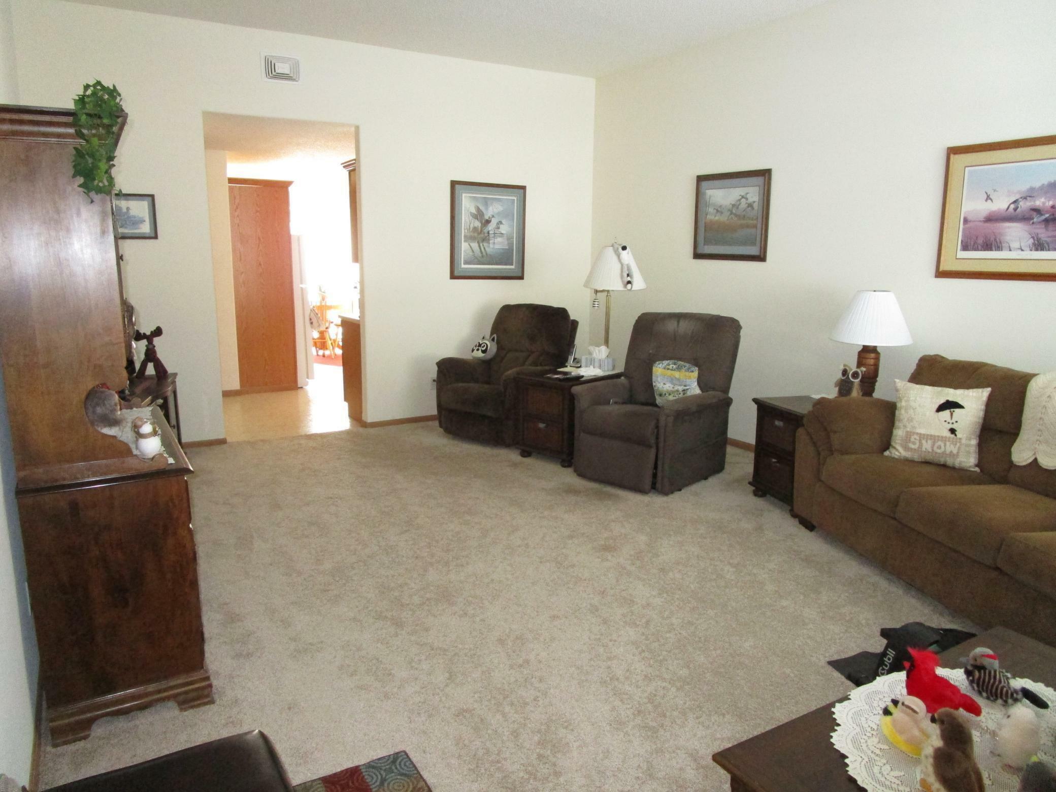 Property Photo: 706 33rd Street NW MN 56601