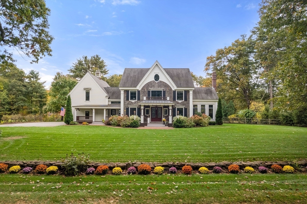 Property Photo: 377 Lincoln Rd MA 01776