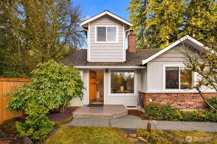 Property Photo:  7315 NE 140th Street  WA 98034 