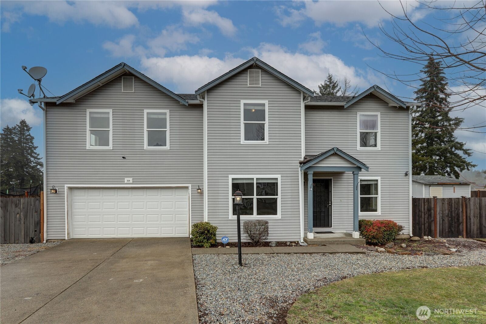 Property Photo:  304  Easy Street SE  WA 48576 