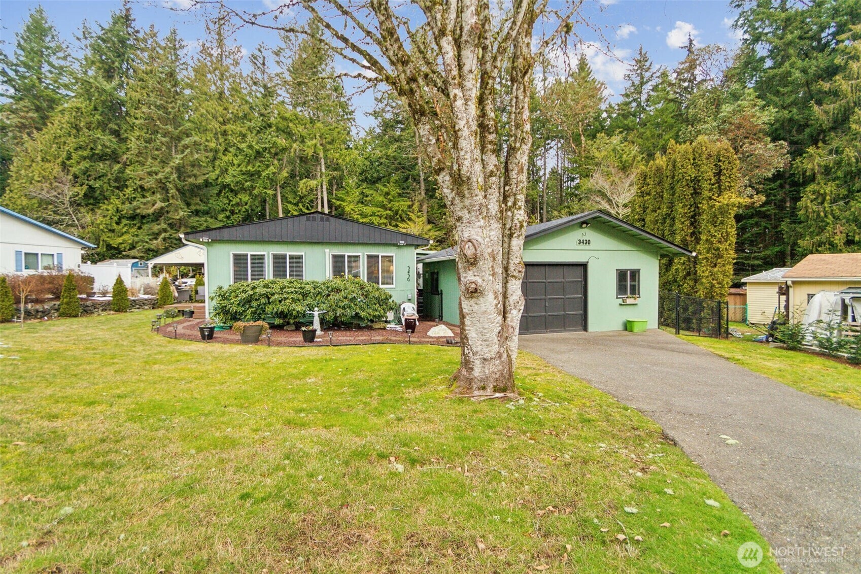 Property Photo: 3430 NE Nobles Lane WA 98310