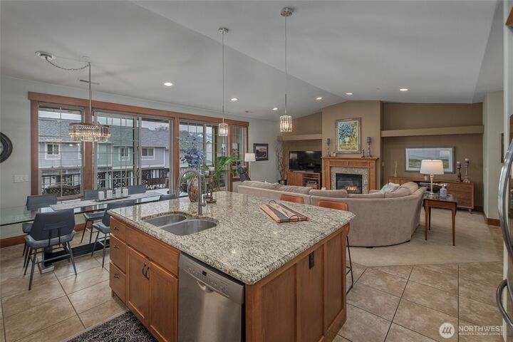 Property Photo:  1051 N Baker Avenue B-202  WA 98802 
